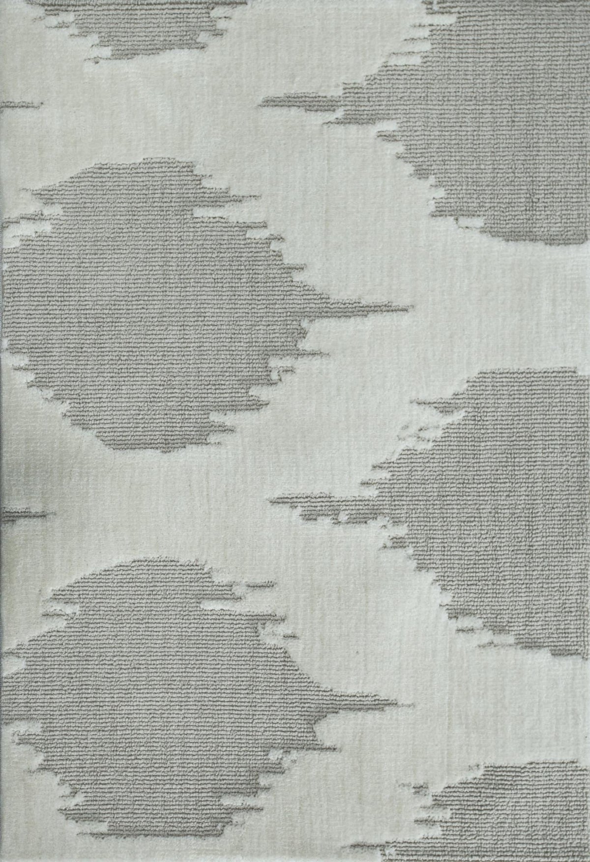 Ikat Stingray Light Grey Ivory carpet sample
