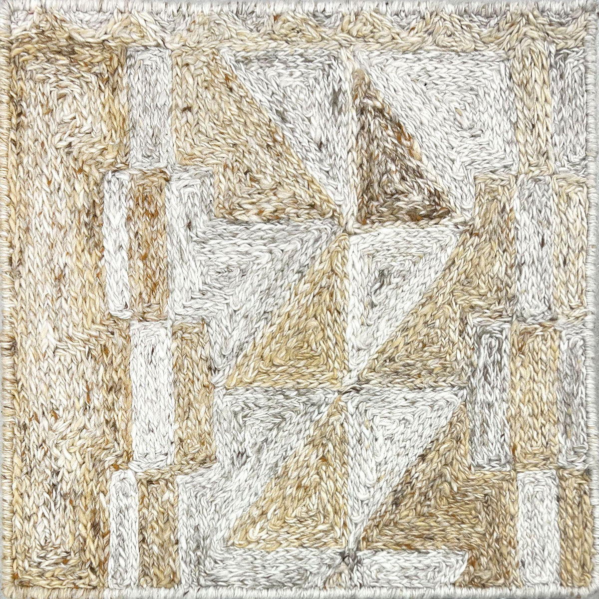 Aramora Rust / Gold carpet sample