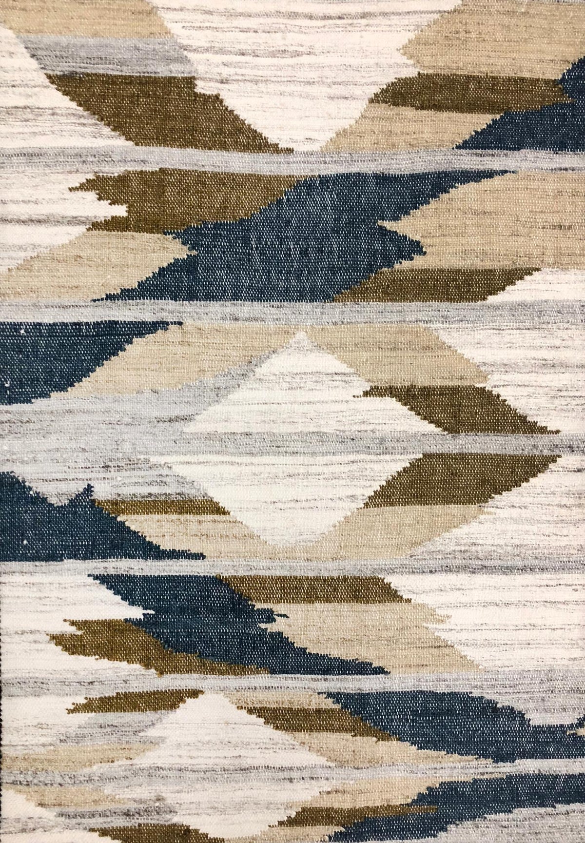 Elm Hollow Rust / Blue carpet sample