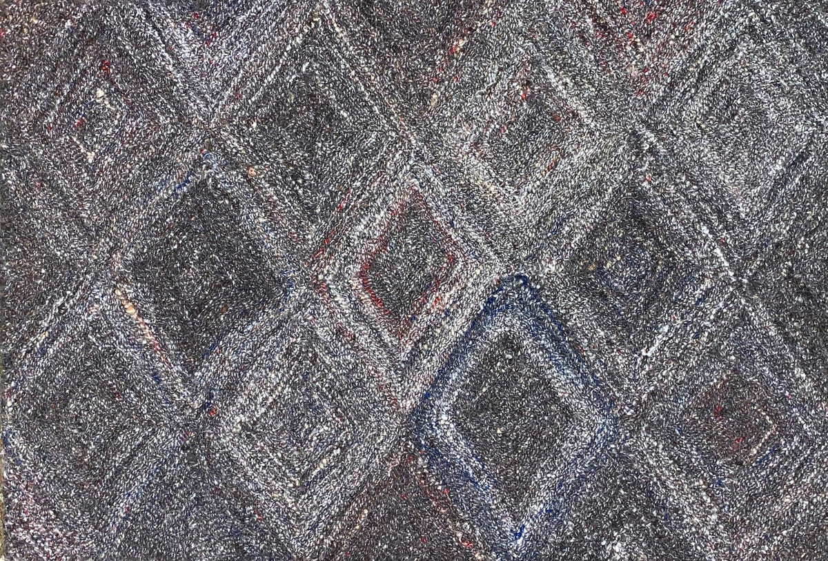 Stellar Multi Charcoal carpet sample