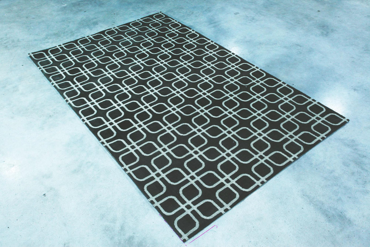 Shindig Charcoal Grey carpet sample