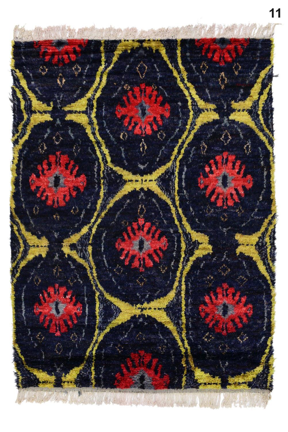 Multi Red Blue Yellow MULTI RED BLUE YELLOW carpet sample