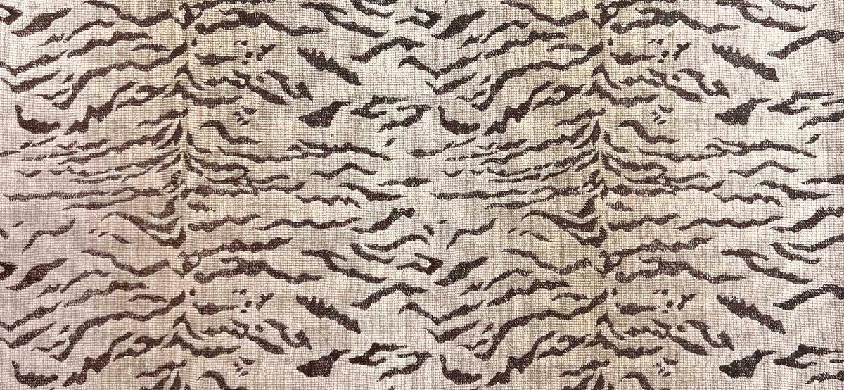 Saber Cocoa carpet sample