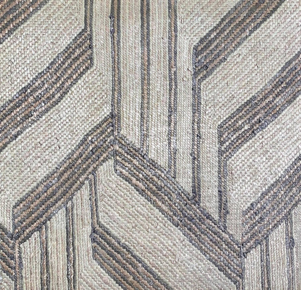 Laurel Glen Gray carpet sample