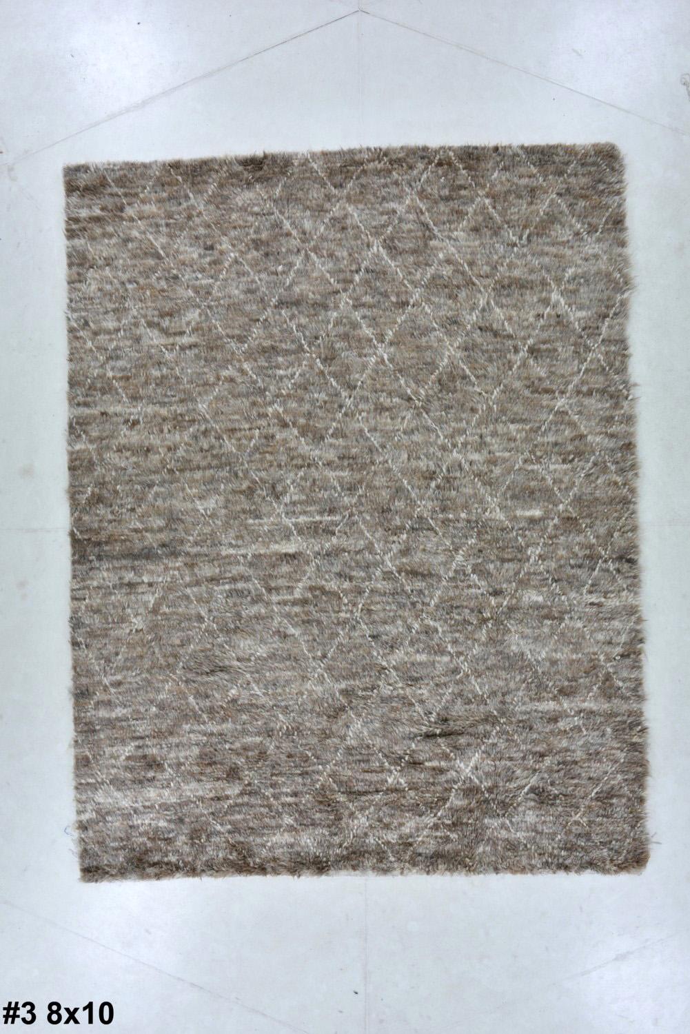Orlisse Gray / White / Brown carpet sample